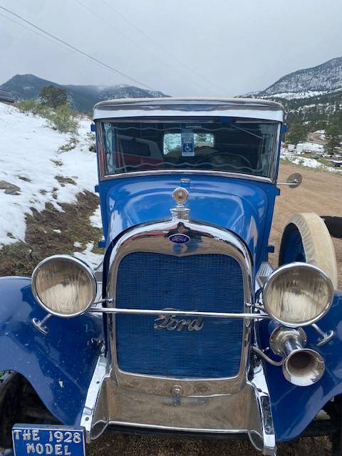 Model-a-1928-blue-4