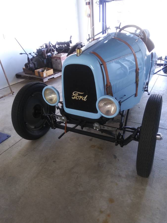 Model-t-1923-blue-1