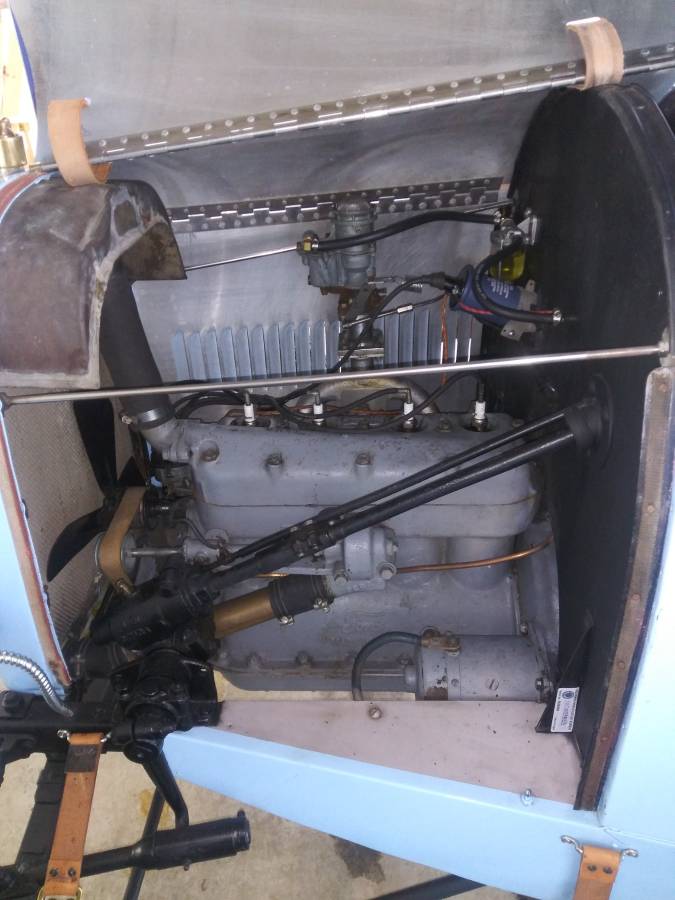 Model-t-1923-blue-7