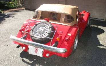 Morgan-Plus-8-1993-Corsa-Red-Tan-4