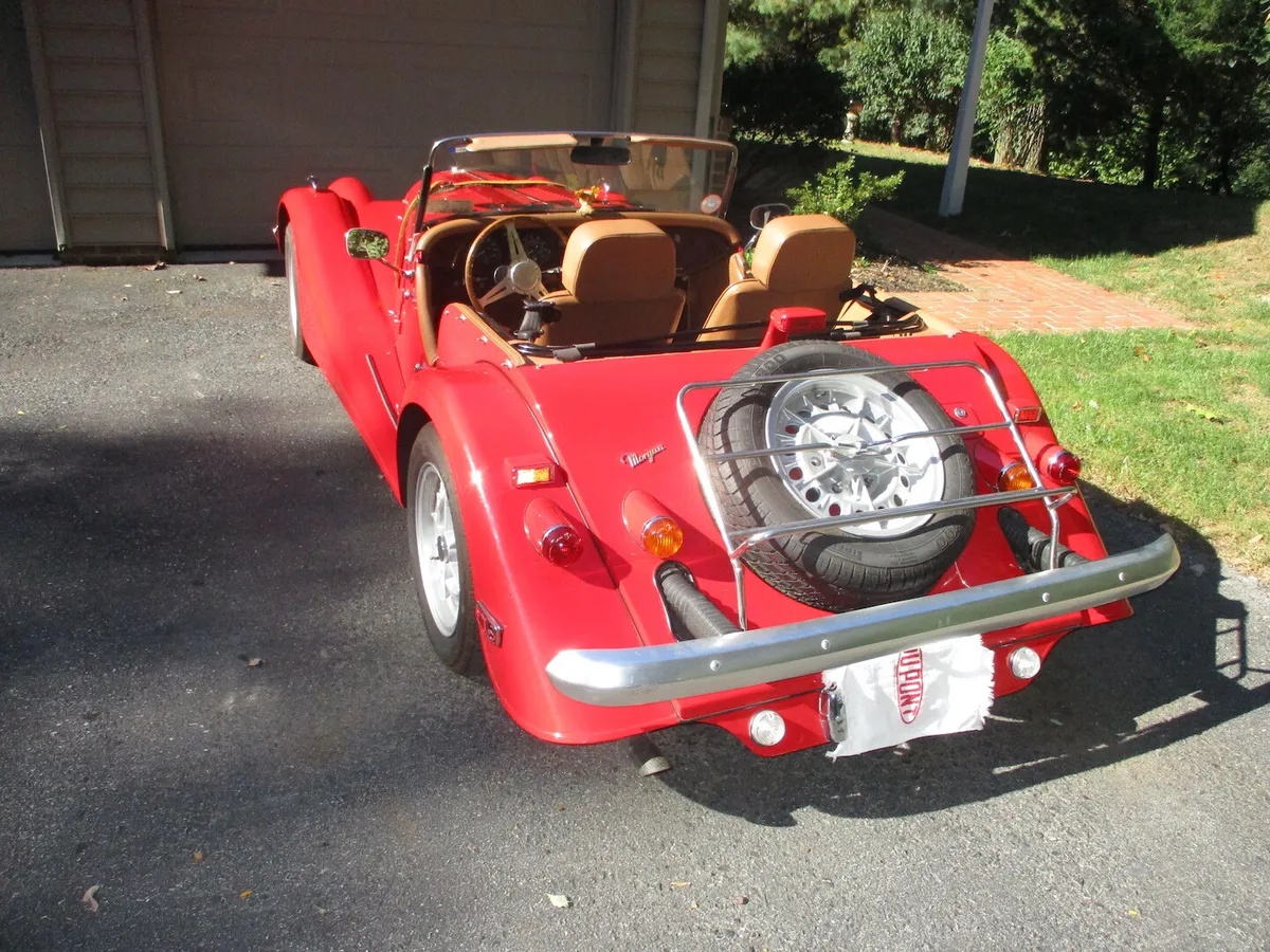 Morgan-Plus-8-1993-Corsa-Red-Tan-6