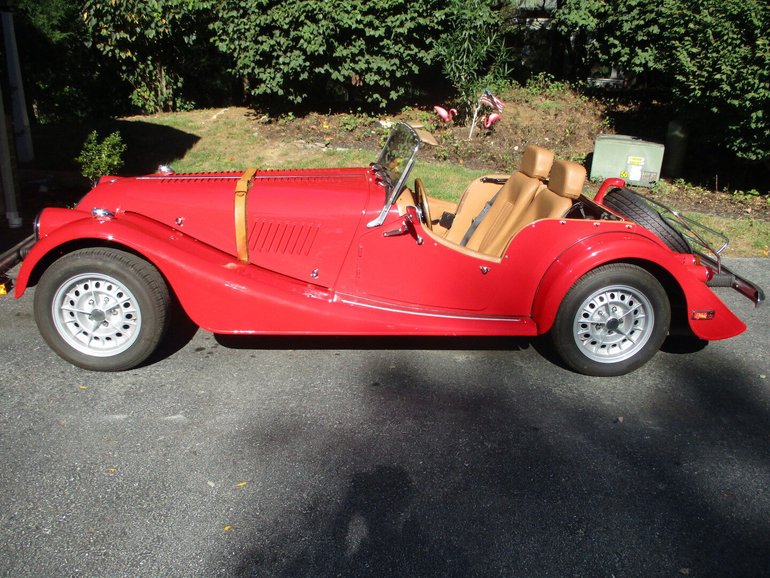 Morgan-Plus-8-1993-Corsa-Red-Tan