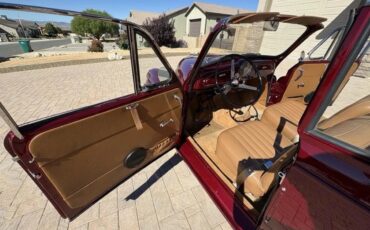 Morris-Minor-1000-1959-Red-Beige-19
