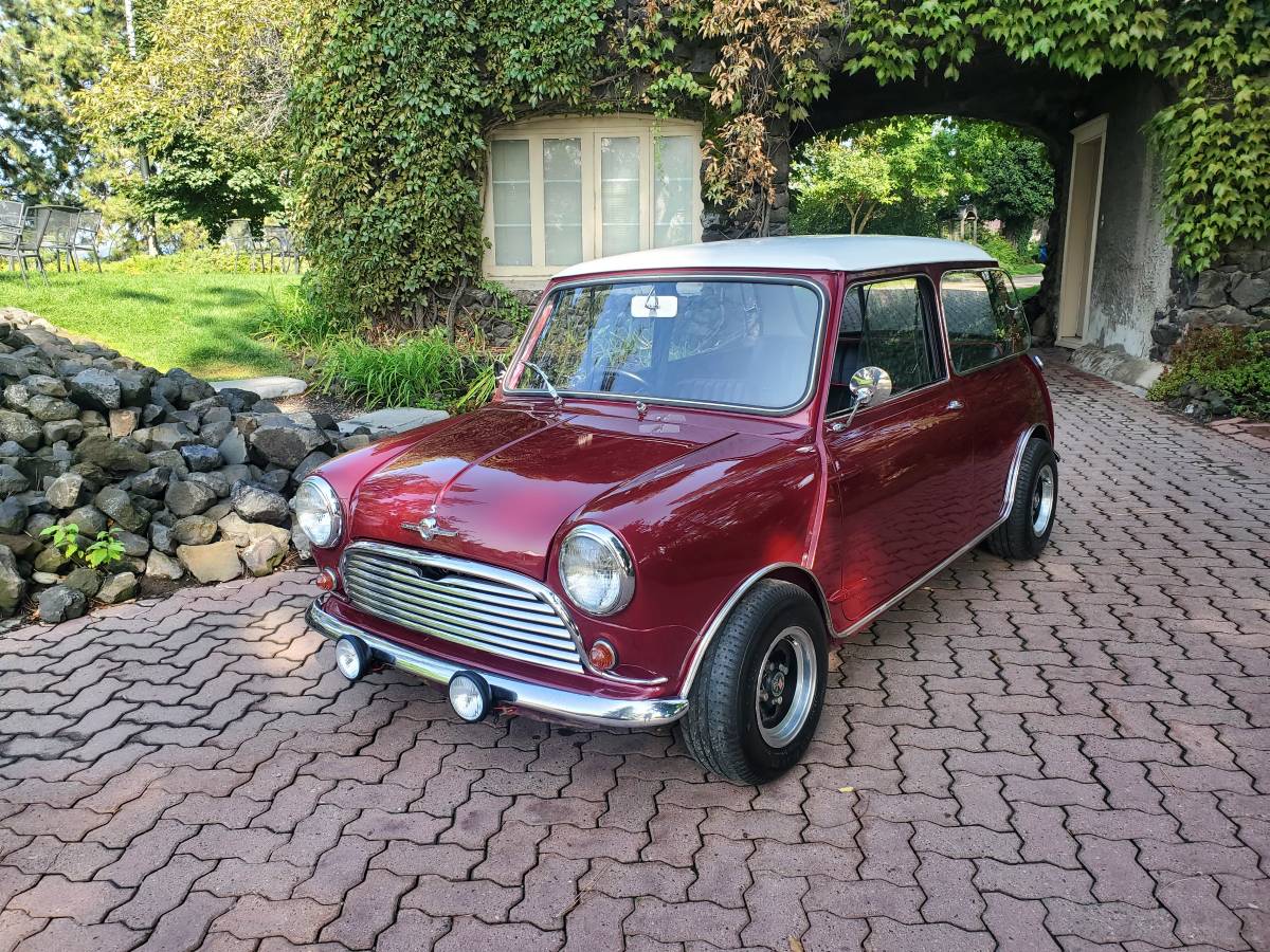 Morris-mini-cooper-s-1966-red-11