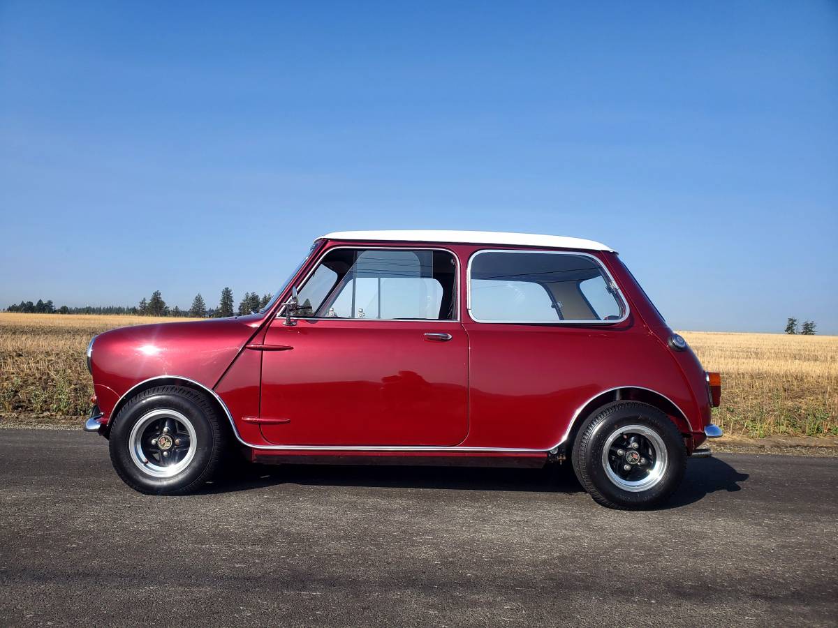 Morris-mini-cooper-s-1966-red-13