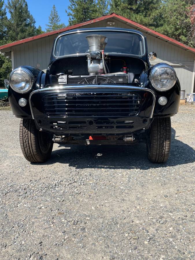 Morris-minor-1963-black-15
