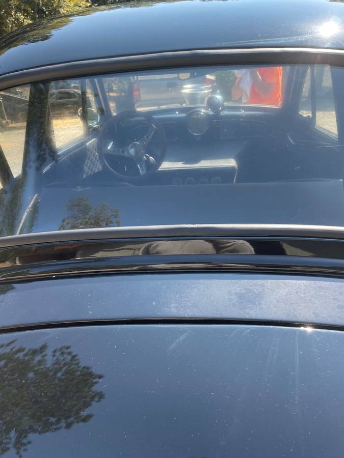 Morris-minor-1963-black-3