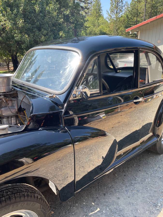 Morris-minor-1963-black-8