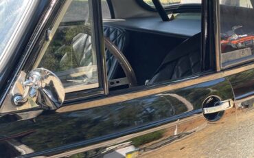 Morris-minor-1963-black-9