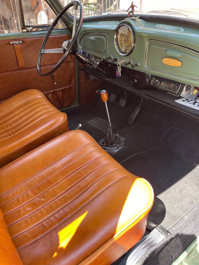 Morris-minor-traveller-1000-1960-green-1