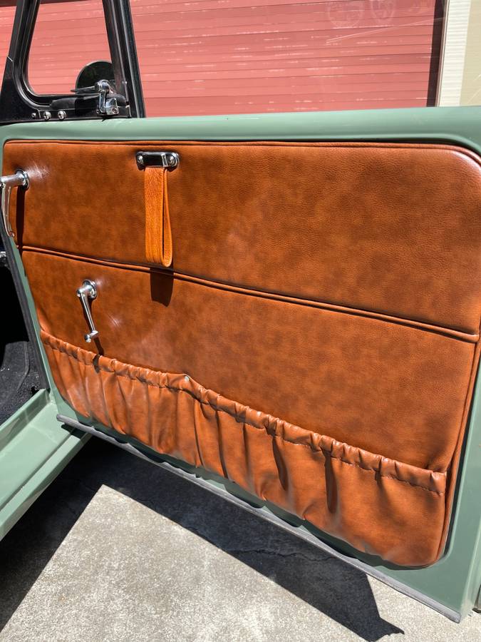 Morris-minor-traveller-1000-1960-green-11