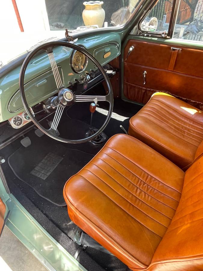 Morris-minor-traveller-1000-1960-green-8