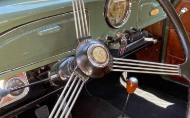 Morris-minor-traveller-1000-1960-green-9