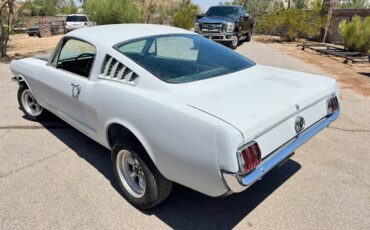 Mustang-1965-green-23