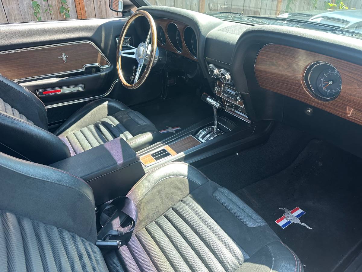Mustang-1969-black-11