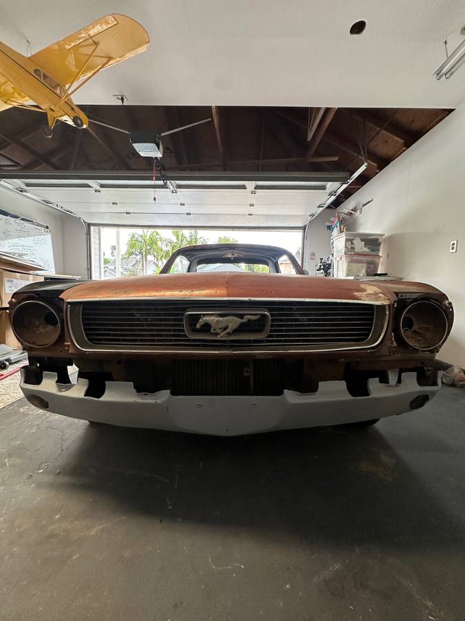Mustang-coupe-1966-12