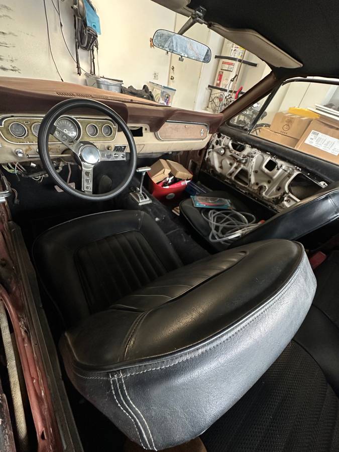 Mustang-coupe-1966-3