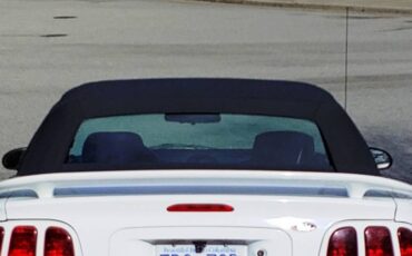 Mustang-gt-convertible-1996-white-14