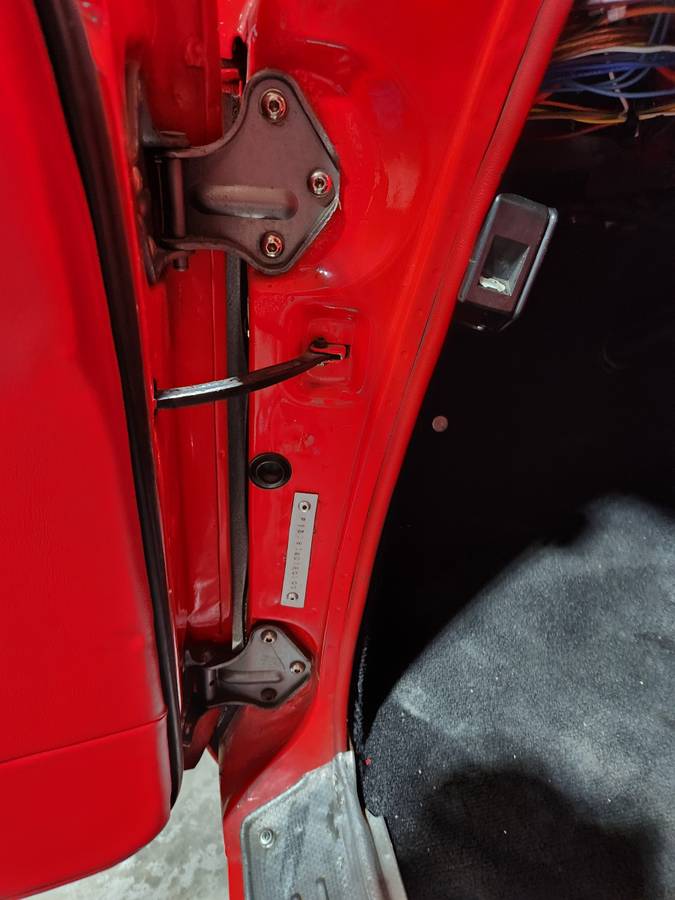 Nash-airflyte-1952-red-4