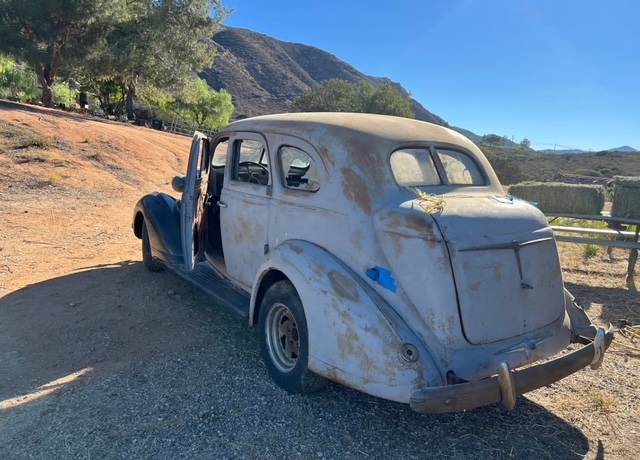 Nash-ambassador-1937-grey-3