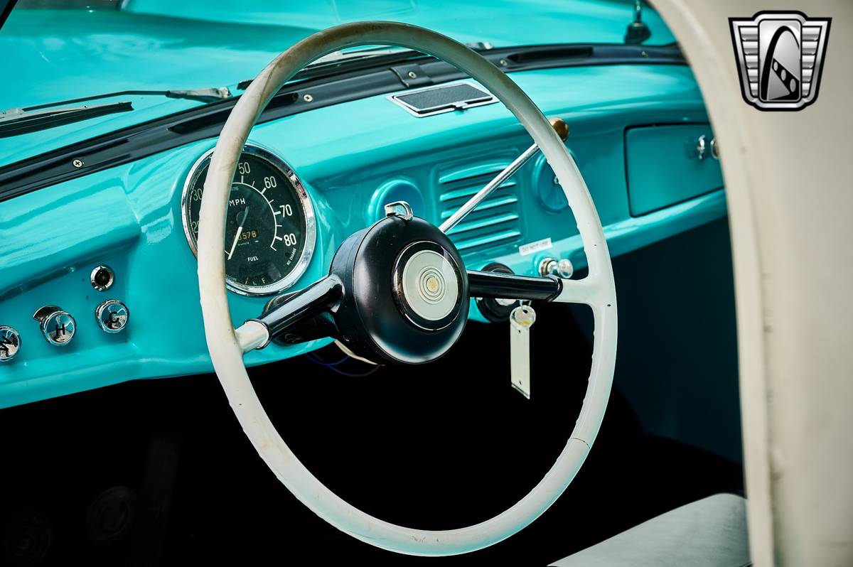 Nash-metropolitan-1960-blue-3