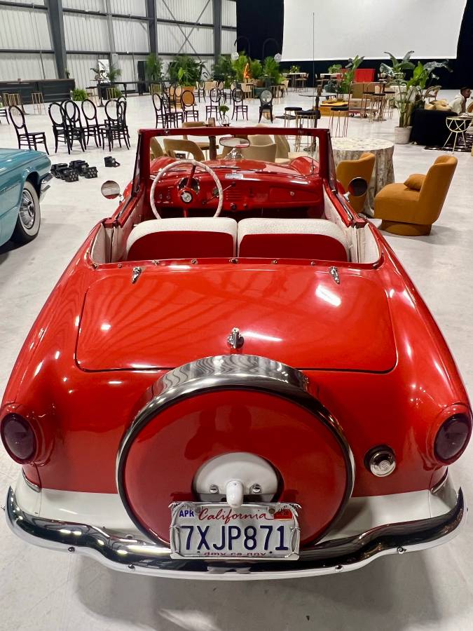 Nash-metropolitan-1960-red-3
