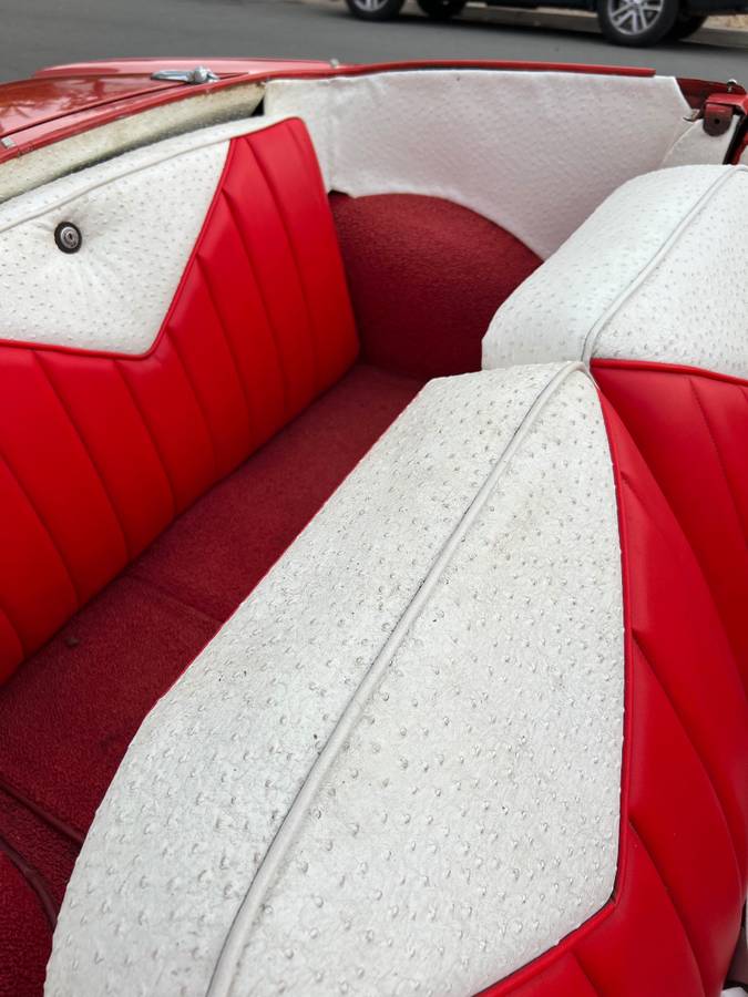Nash-metropolitan-1960-red-9