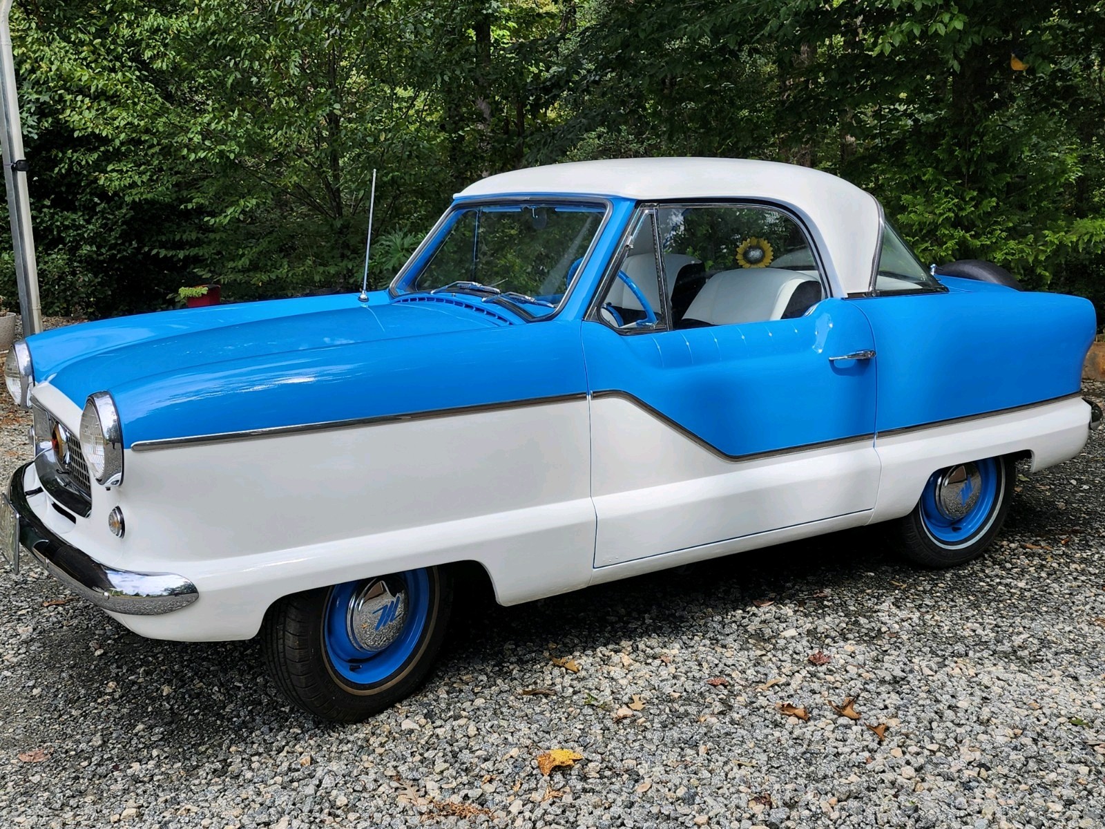 Nash-metropolitian-1961-Coupe-1