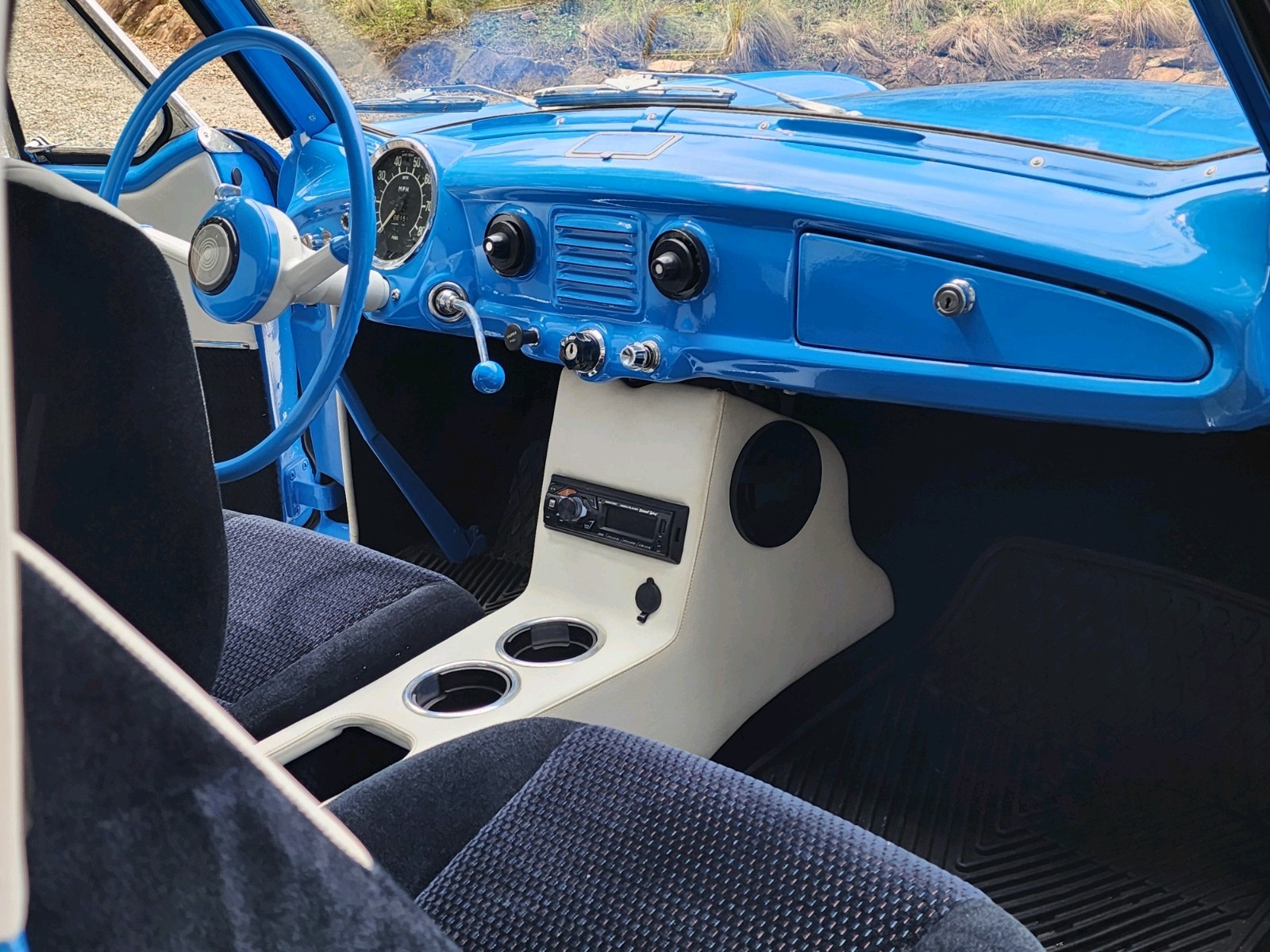 Nash-metropolitian-1961-Coupe-6