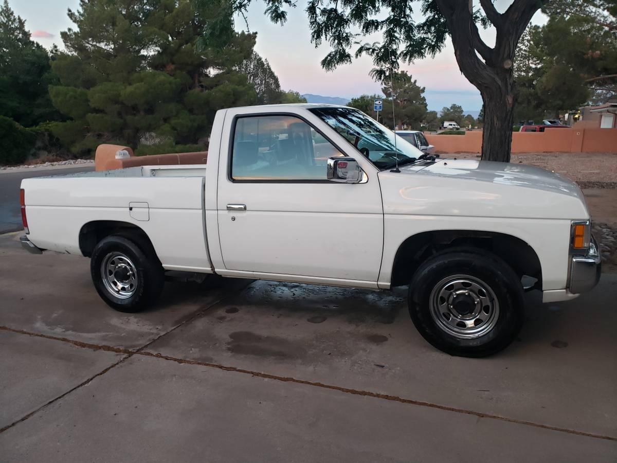 Nissan-1994-1