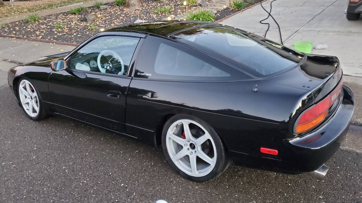 Nissan-240sx-1989-black-25