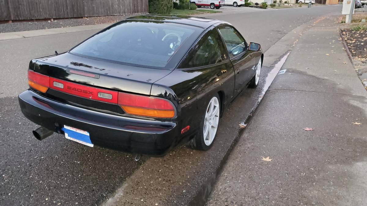 Nissan-240sx-1989-black-26