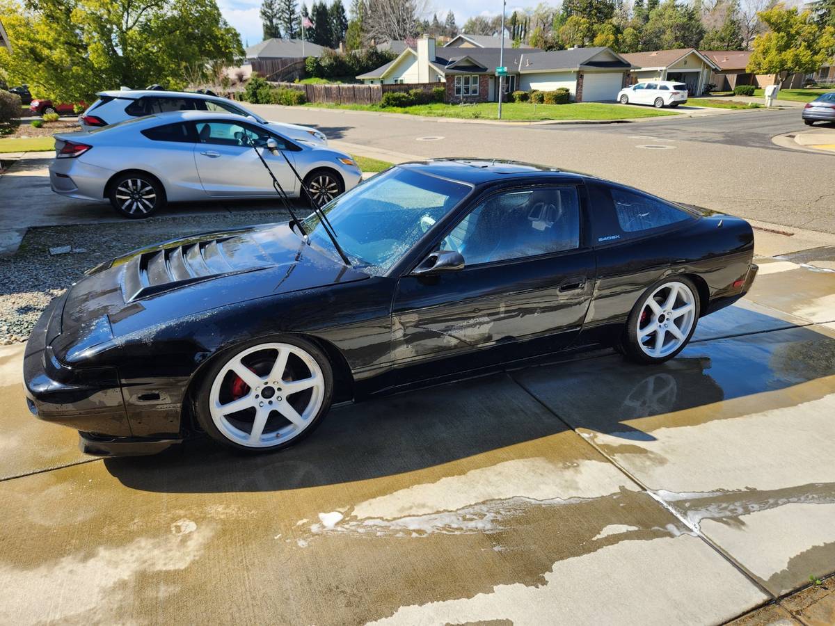 Nissan-240sx-1989-black-41