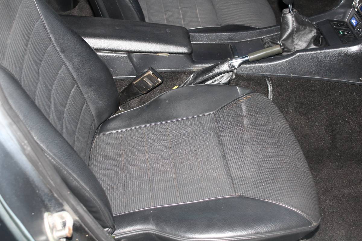 Nissan-280z-1978-black-11