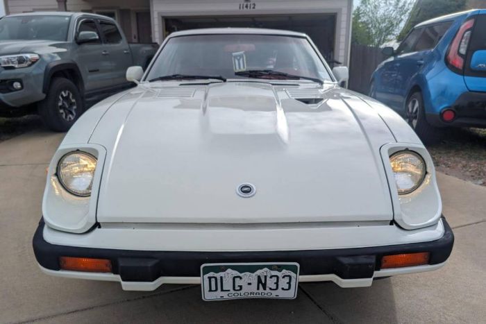 Nissan-280zx-1982-White-11