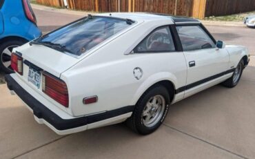 Nissan-280zx-1982-White-12