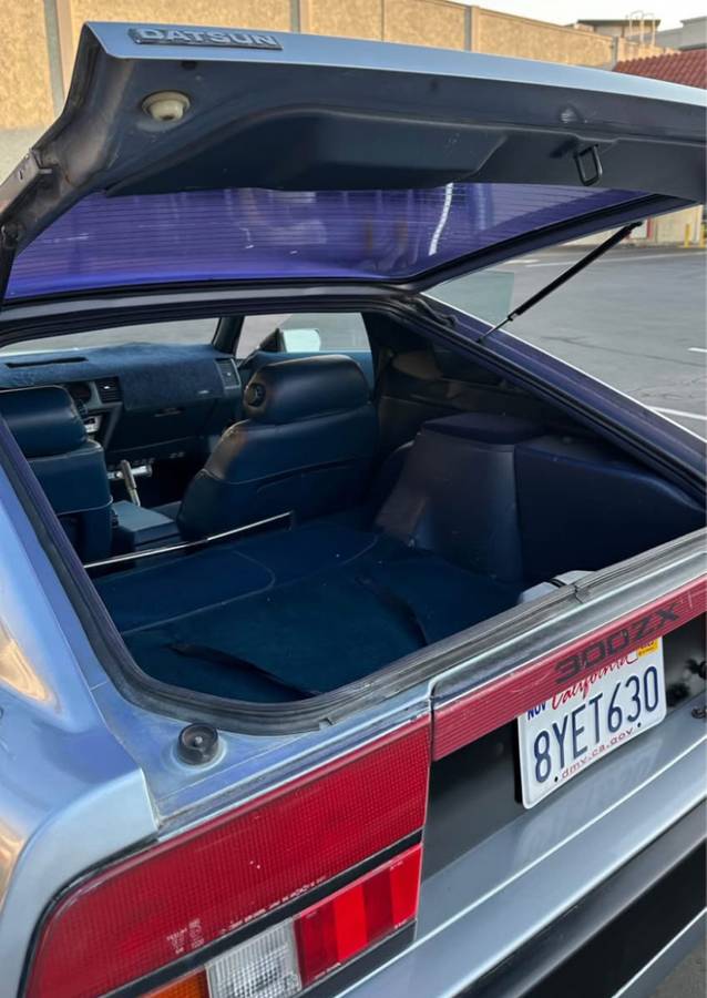 Nissan-300zx-1984-blue-2
