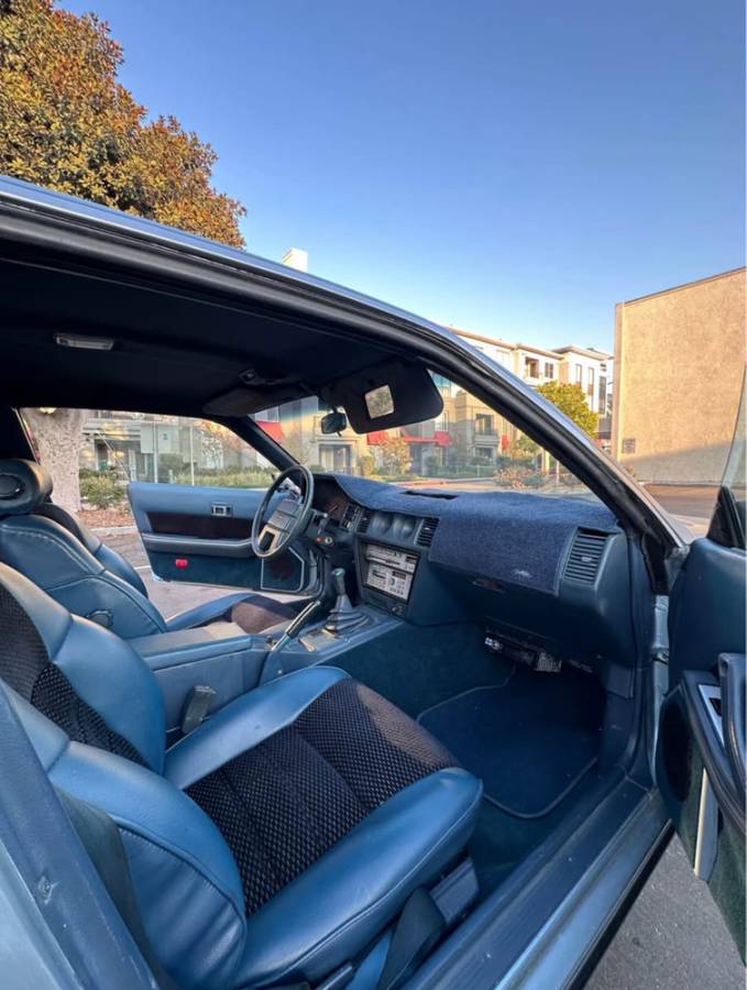 Nissan-300zx-1984-blue