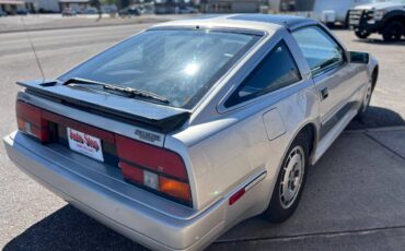 Nissan-300zx-1986-silver-1