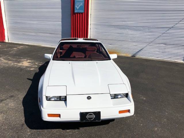Nissan-300zx-1986-white-12