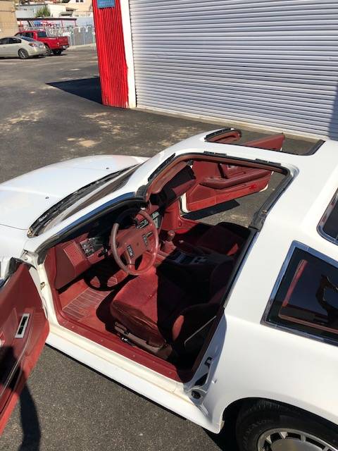 Nissan-300zx-1986-white-3