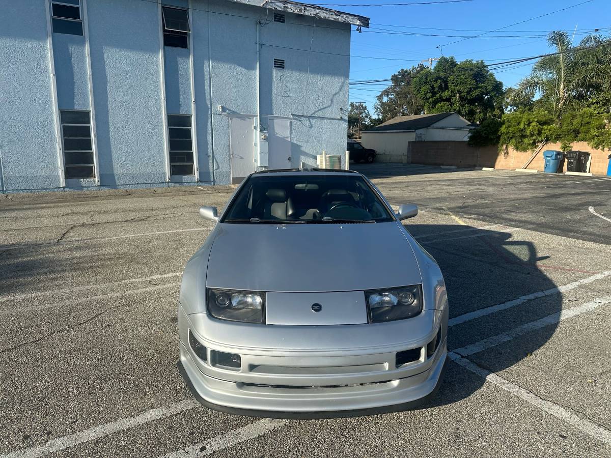Nissan-300zx-1990-silver-10