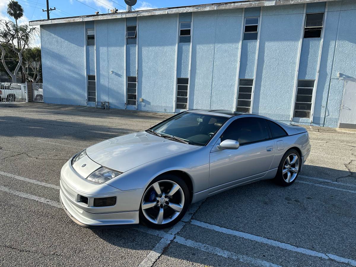 Nissan-300zx-1990-silver-18