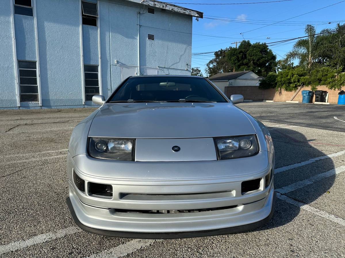 Nissan-300zx-1990-silver-5