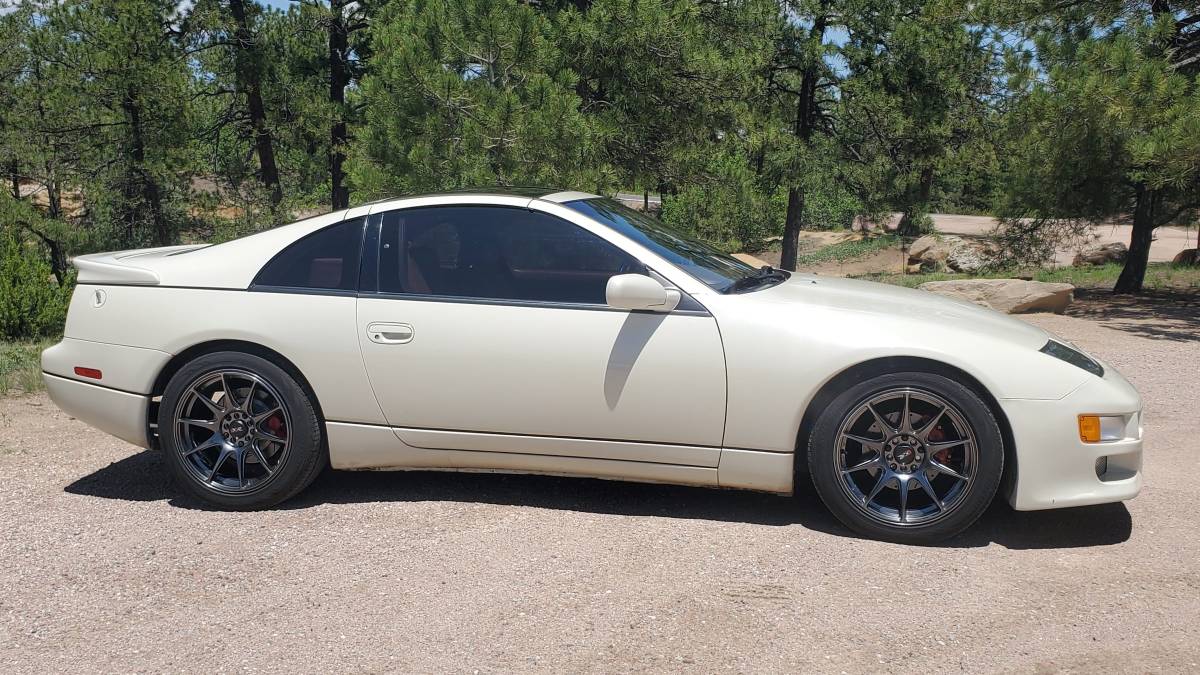 Nissan-300zx-1991-white-8