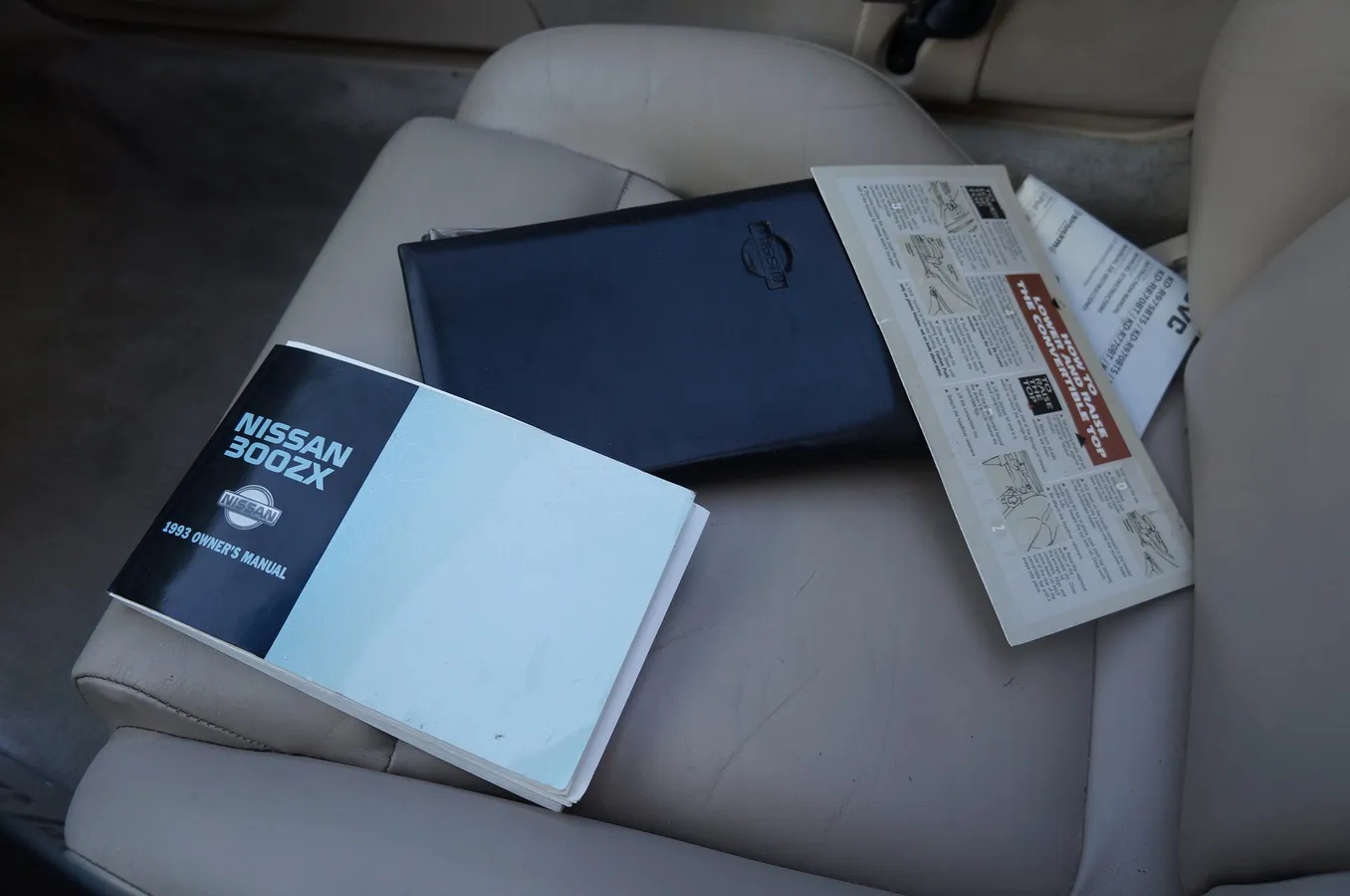 Nissan-300zx-1993-Burgundy-Tan-9