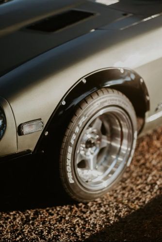 Nissan-Other-1974-Millennium-Jade-11