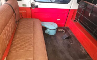 Nissan-Patrol-1977-Red-w-ivory-hardtop-Brown-Vinyl-11