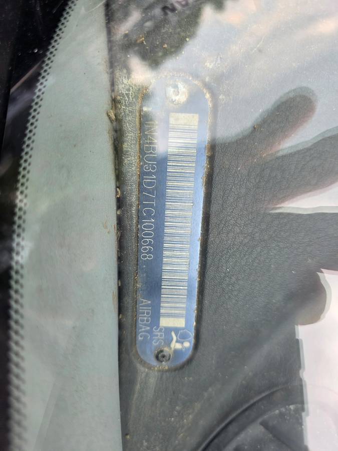 Nissan-altima-1996-green-12