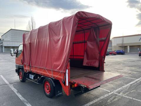 Nissan-atlas-1993-red-3